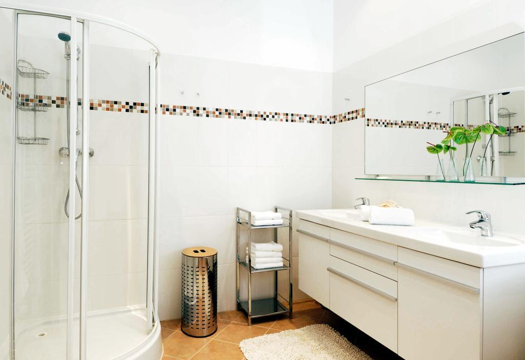 Riess Apartments Rotenhofgasse | Contactless Check-In Wien Rum bild